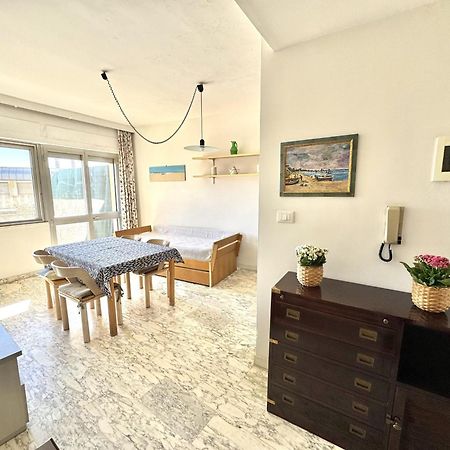 Imperiale Apartment Tirrenia Exterior foto