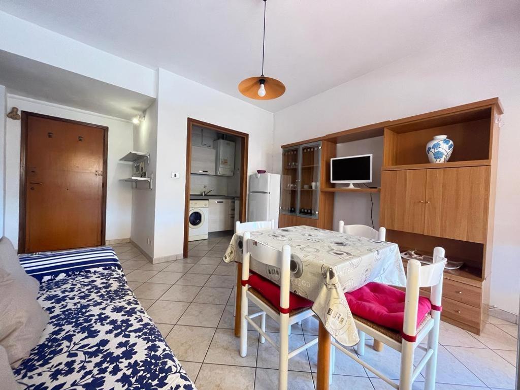 Imperiale Apartment Tirrenia Exterior foto