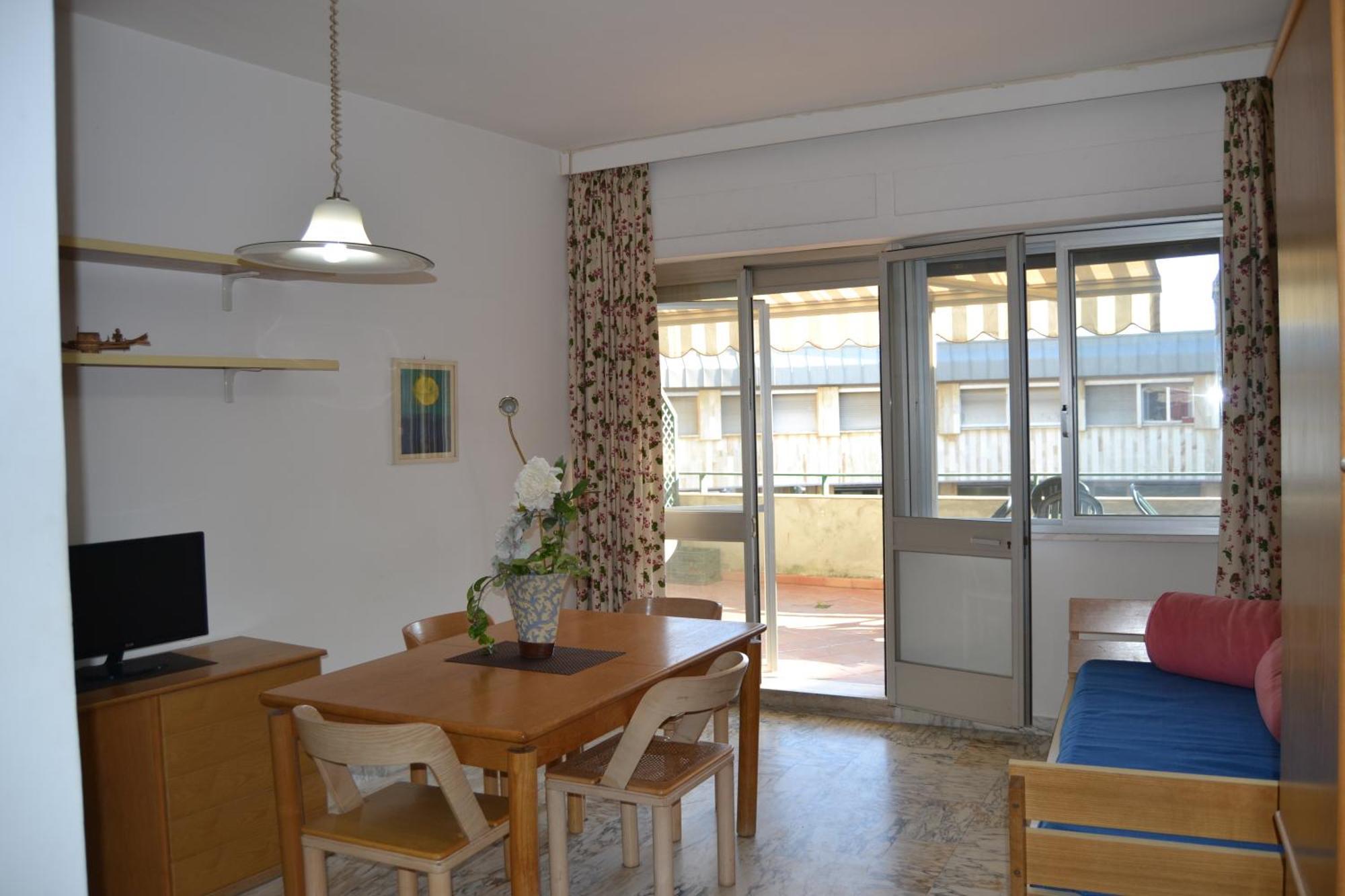 Imperiale Apartment Tirrenia Exterior foto